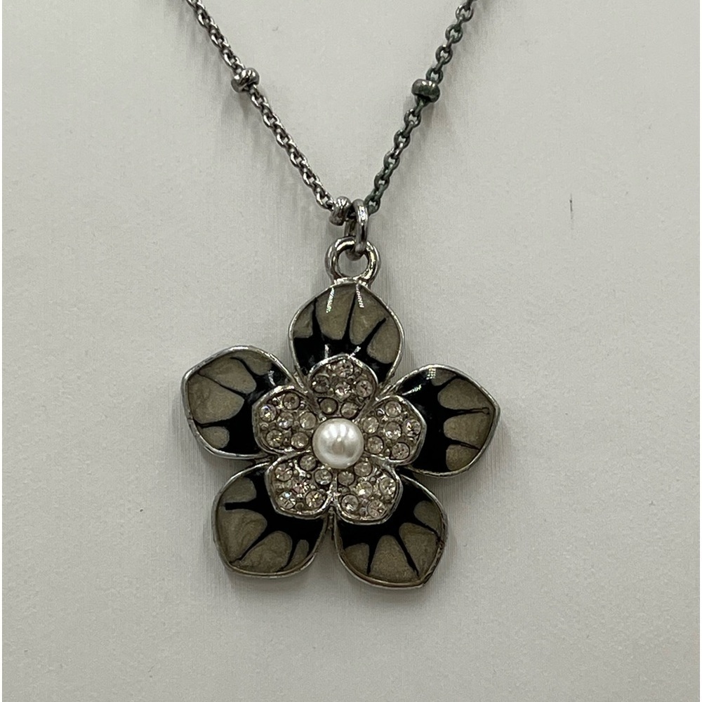 Lia Sophia Dainty Floral Rhinestone Pearl‎ Charm Silver Tone Pendant Necklace